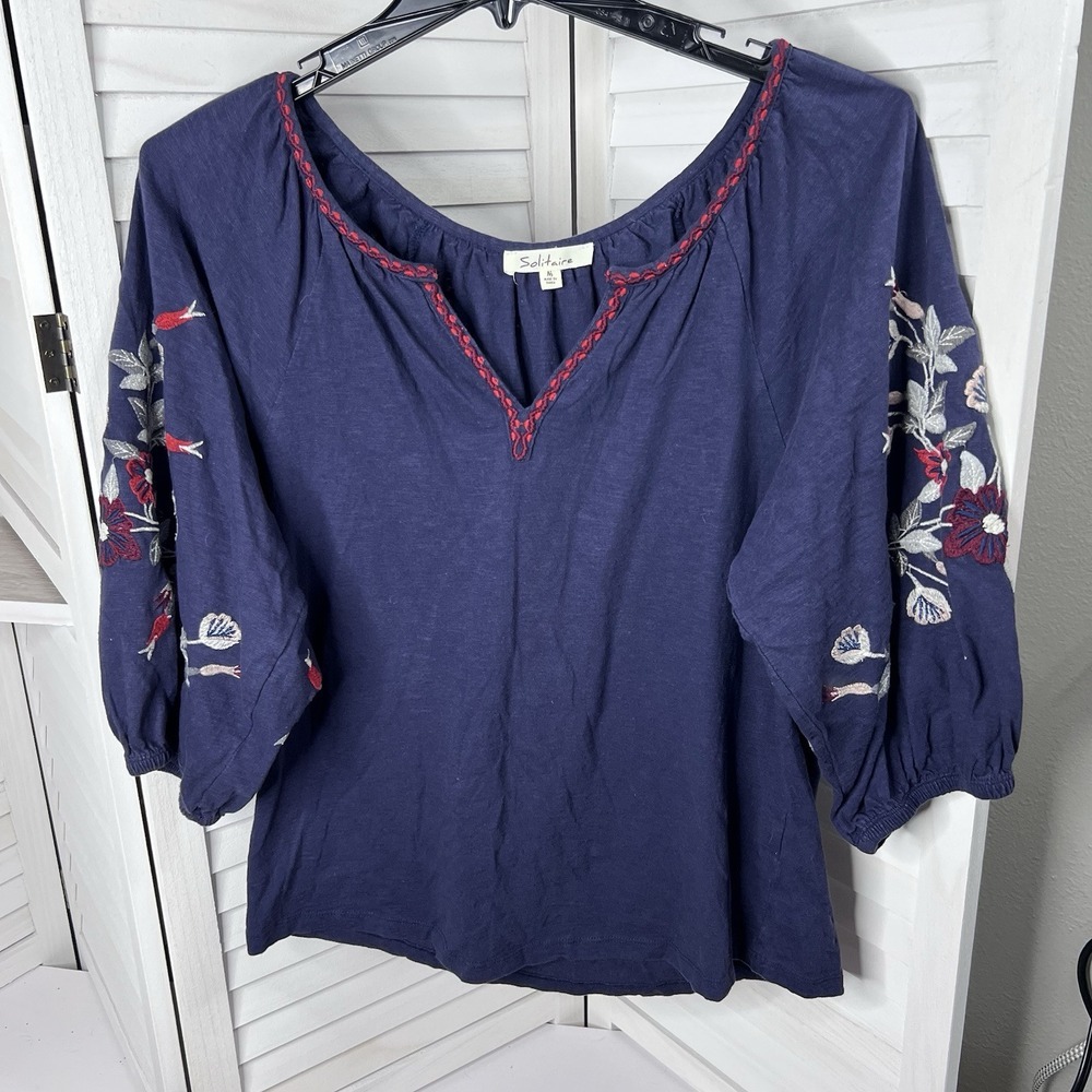 Anthropologie Solitaire Beautifully Embroidered Navy Top Balloon Sleeves Sz Med‎